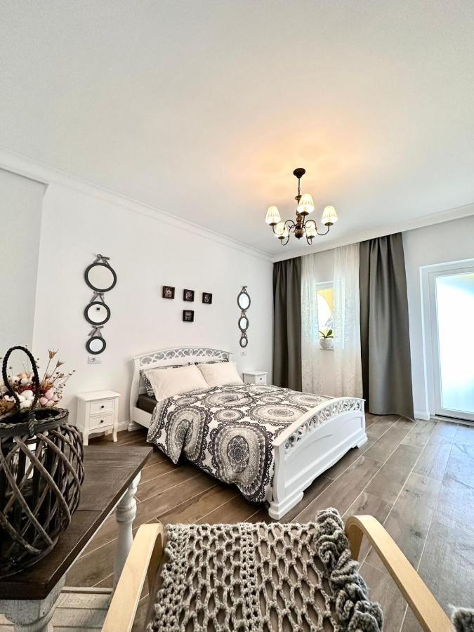 Alma Rezidence Bed and Breakfast Turda Buitenkant foto