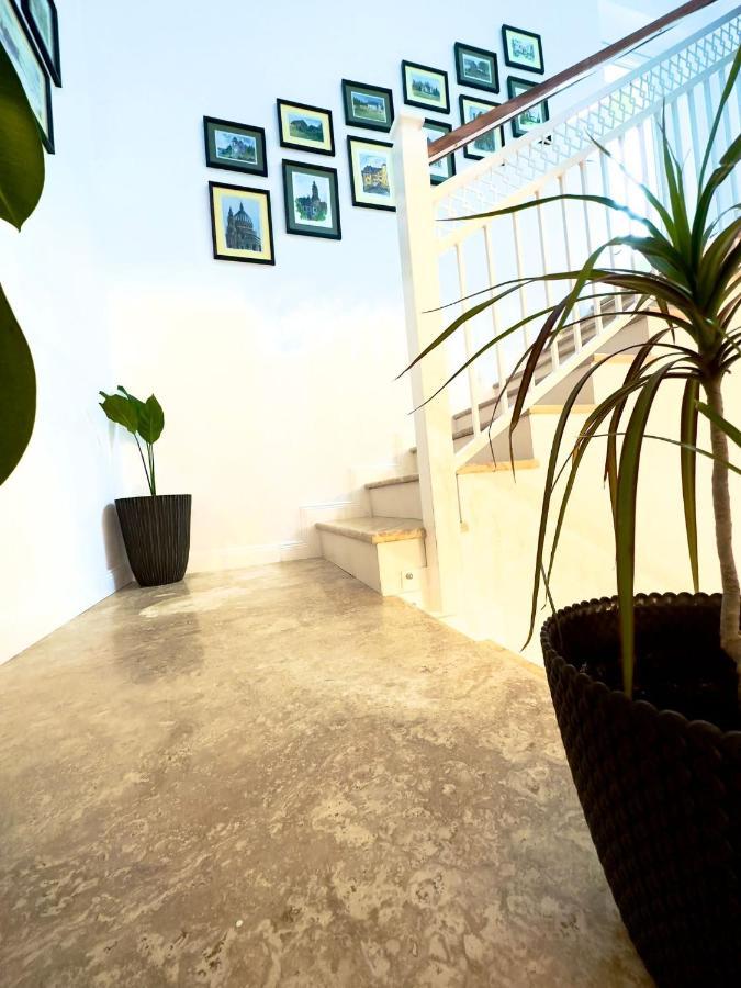 Alma Rezidence Bed and Breakfast Turda Buitenkant foto